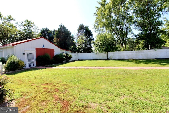 6535 Gravel Branch Rd, Hurlock, MD 21643 - fenced backyard featuring an outbuilding