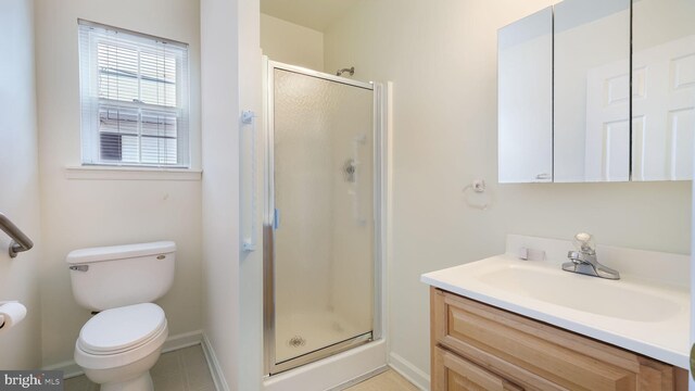 253 Roosevelt St, Bristol, PA 19007 - full bath with a stall shower and vanity