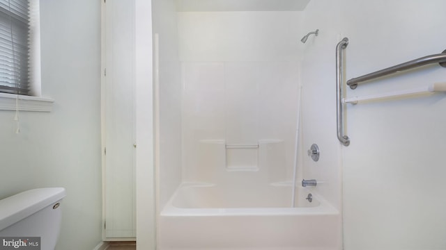 253 Roosevelt St, Bristol, PA 19007 - bathroom featuring washtub / shower combination
