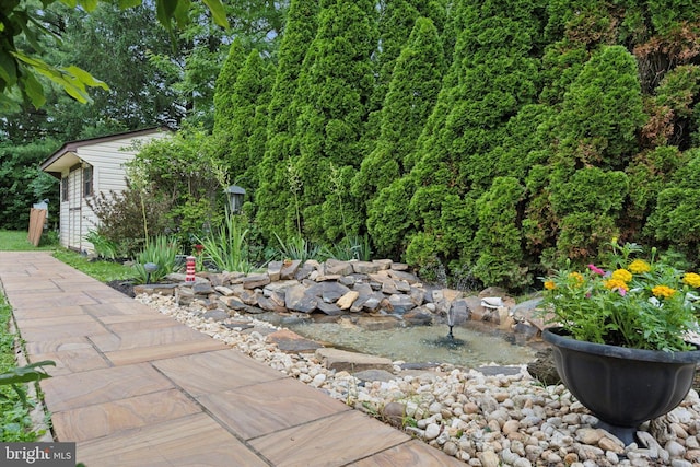 4133 Dana Ln, Lafayette Hill, PA 19444 - view of yard featuring an outdoor structure
