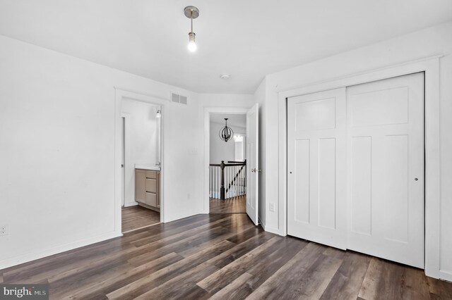 7 Compton Way, Barto, PA 19504 - unfurnished bedroom with dark wood-style floors, a closet, and ensuite bathroom