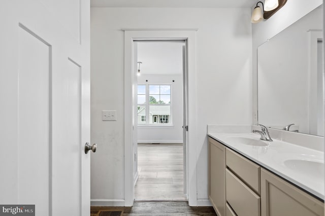 7 Compton Way, Barto, PA 19504 - bathroom with double vanity and wood finished floors