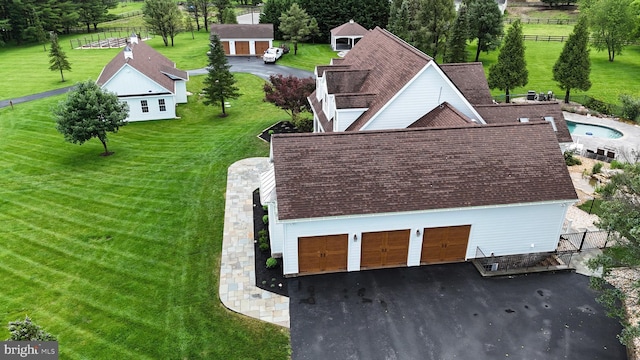 15901 Hampton Rd, Hamilton, VA 20158 - aerial view of property and surrounding area featuring a pool