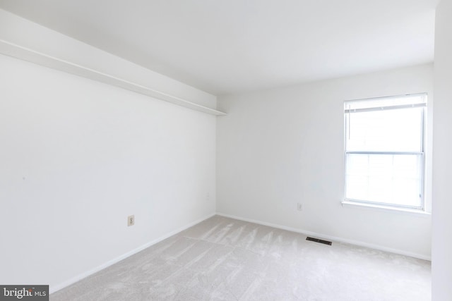 18432 Gardenia Way, Gaithersburg, MD 20879 - unfurnished room with light carpet and baseboards