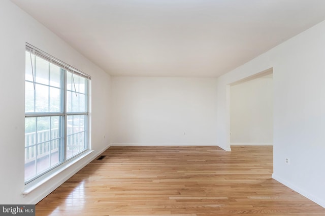 18432 Gardenia Way, Gaithersburg, MD 20879 - empty room featuring light wood finished floors and baseboards