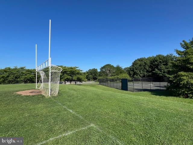 18432 Gardenia Way, Gaithersburg, MD 20879 - view of yard with an area for sports