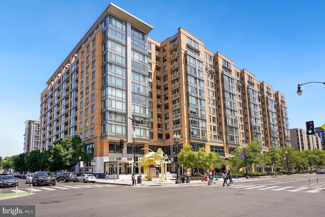475 K St NW Unit 522, Washington, DC 20001 - view of building exterior