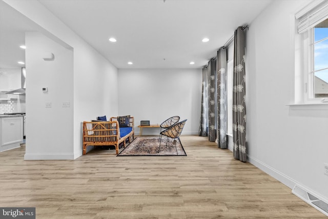 217 Hoke Farm Way, Mechanicsburg, PA 17050 - living area featuring recessed lighting and light wood-style flooring