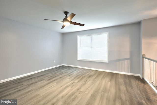 5 Stahle Ln, Dover, PA 17315 - empty room with wood finished floors and a ceiling fan