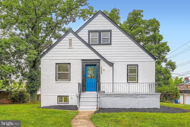 3814 Cedardale Rd, Baltimore, MD 21215 - view of front of property featuring a front yard