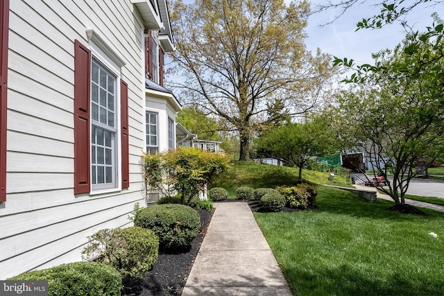 3716 Taft Ave, Alexandria, VA 22304 - view of grassy yard