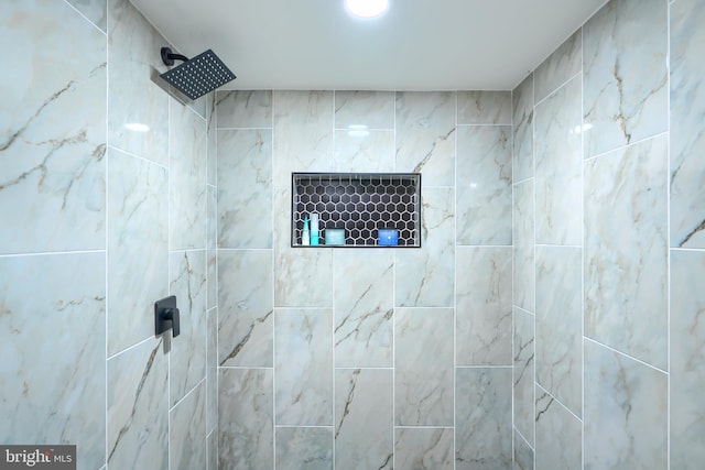2721 Louise Ave, Baltimore, MD 21214 - bathroom view of tiled shower