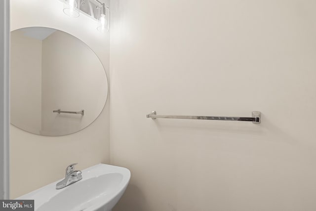 21024 Mossy Glen Ter, Ashburn, VA 20147 - bathroom with a sink