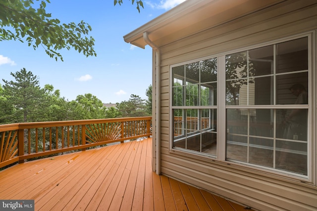 21024 Mossy Glen Ter, Ashburn, VA 20147 - view of wooden terrace