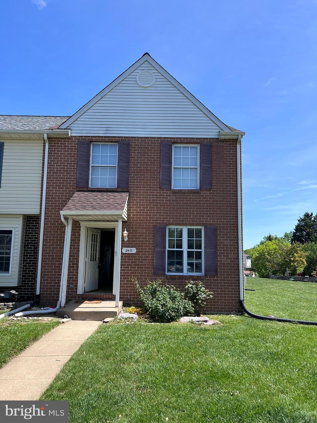 2911 Shelley Ct, Abingdon, MD 21009 - view of front of property with a front lawn and brick siding
