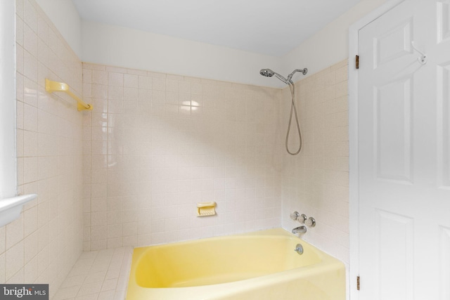 10833 Hunting Ln, Columbia, MD 21044 - full bathroom featuring shower / washtub combination