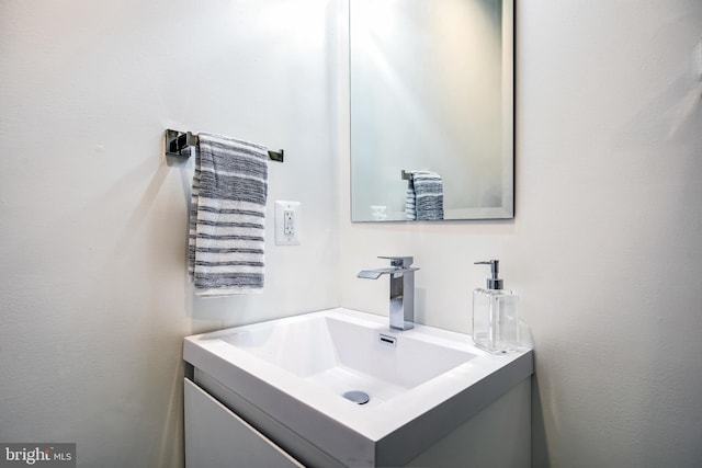 4901 1st St NW Unit 5, Washington, DC 20011 - bathroom featuring vanity
