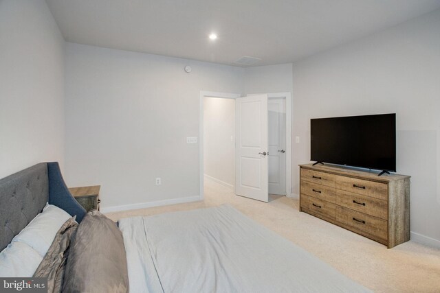 18351 Moss Garden Rd, Dumfries, VA 22026 - carpeted bedroom with baseboards