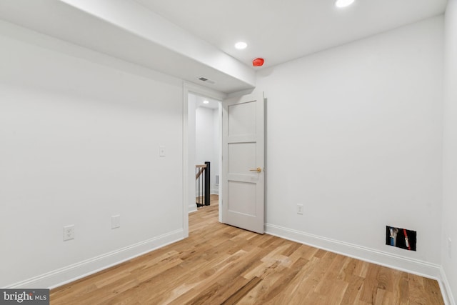 1310 E Passyunk Ave, Philadelphia, PA 19147 - unfurnished room featuring light wood-style flooring, recessed lighting, and a smoke detector