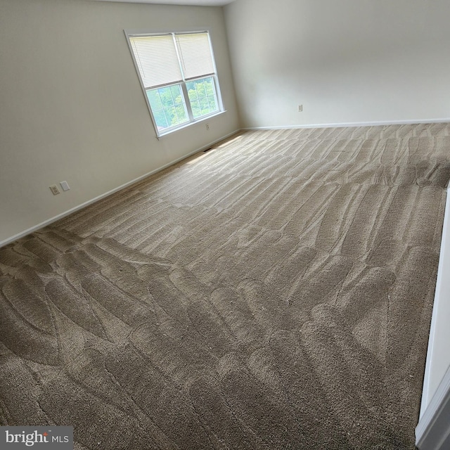 184 Steven Ln, Wilmington, DE 19808 - carpeted spare room with baseboards