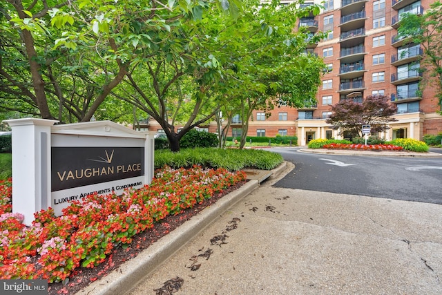 3401 38th St NW Unit 411, Washington, DC 20016 - view of community / neighborhood sign