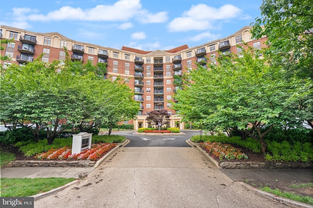 3401 38th St NW Unit 411, Washington, DC 20016 - view of apartment building / complex