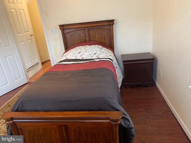 554 Locust St, Bristol, PA 19007 - bedroom featuring wood finished floors