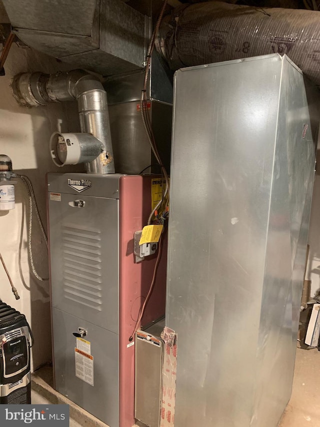 554 Locust St, Bristol, PA 19007 - view of utility room