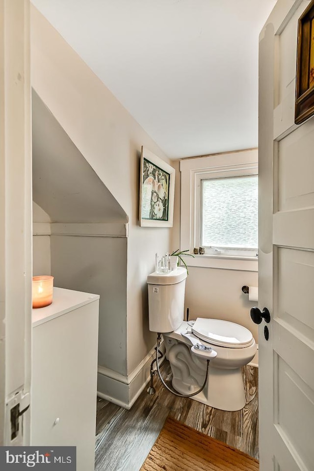 15 Willowbrook Ave, Lansdowne, PA 19050 - bathroom with toilet and wood finished floors