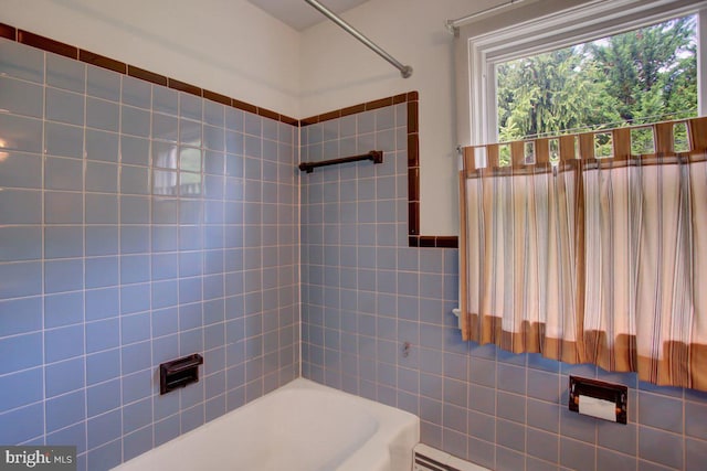 21024 Jefferson Blvd, Smithsburg, MD 21783 - bathroom featuring shower / bath combination