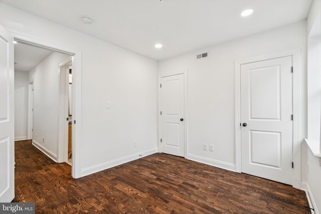 1935 S Hemberger St, Philadelphia, PA 19145 - unfurnished bedroom featuring recessed lighting and dark wood-type flooring