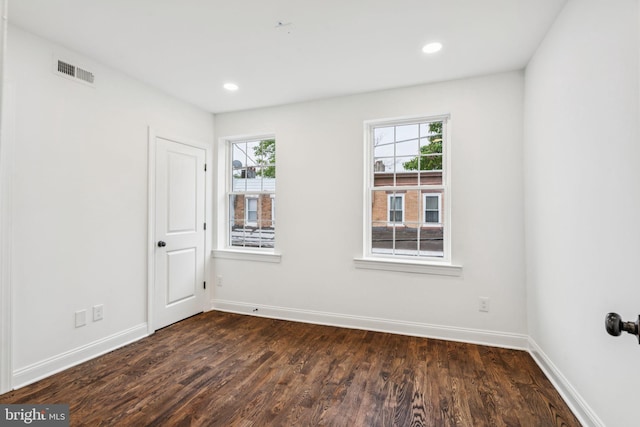 1935 S Hemberger St, Philadelphia, PA 19145 - unfurnished room with plenty of natural light, dark wood-style flooring, and recessed lighting