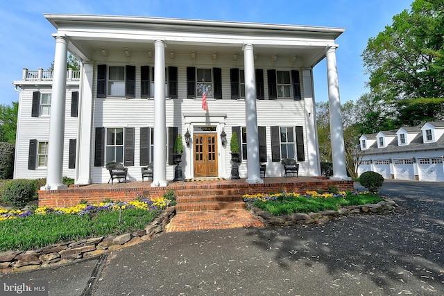 3634 Chain Bridge Rd, Fairfax, VA 22030 - greek revival inspired property featuring covered porch and a balcony