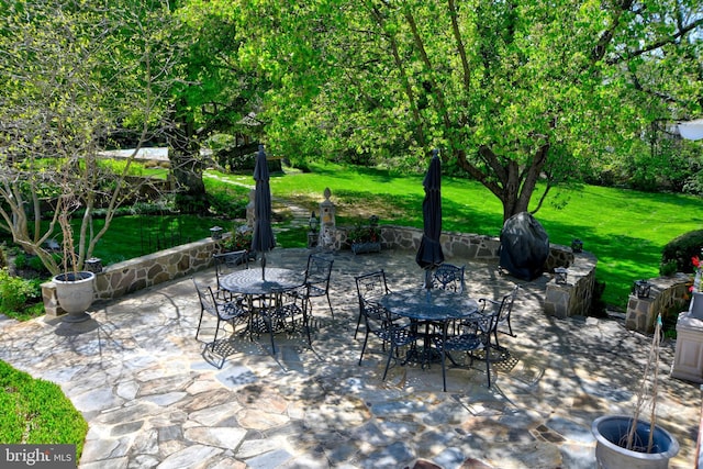 3634 Chain Bridge Rd, Fairfax, VA 22030 - view of patio featuring outdoor dining area