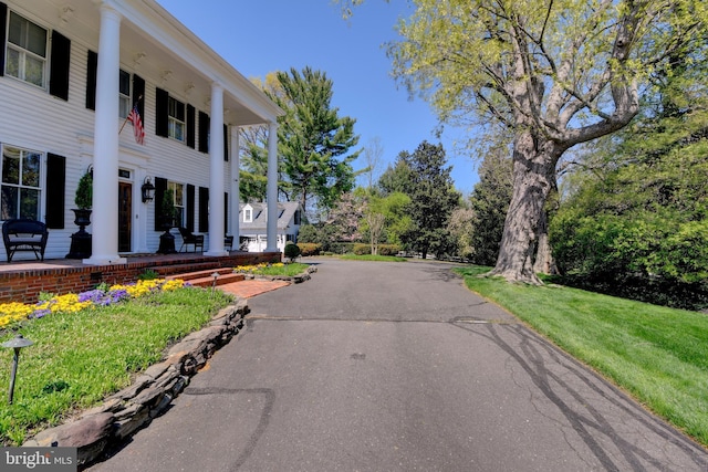 3634 Chain Bridge Rd, Fairfax, VA 22030 - view of asphalt driveway