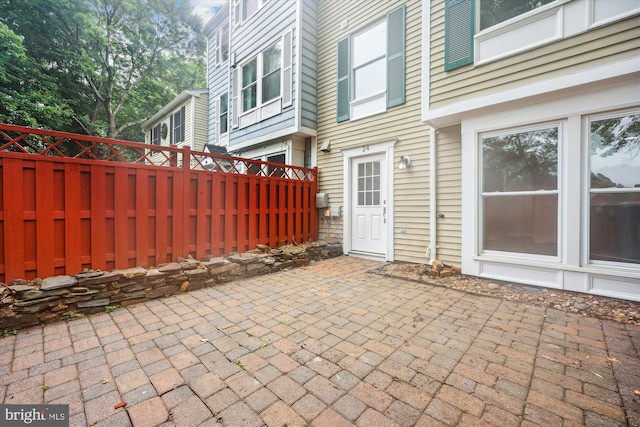 24 Whitechurch Ct, Germantown, MD 20874 - view of patio