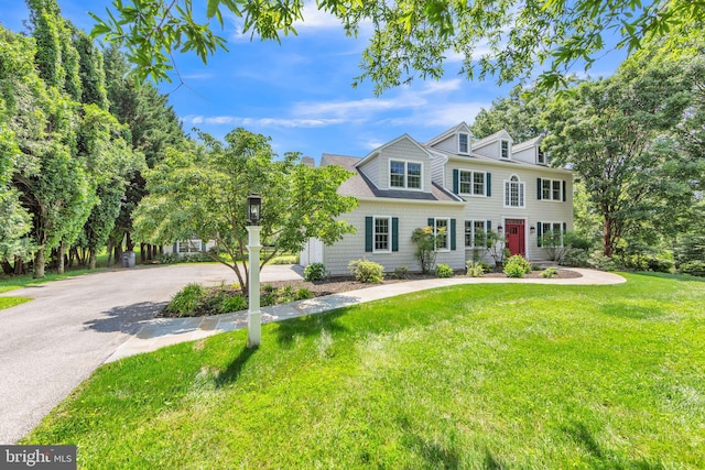 5 Yarmouth Ln, Downingtown, PA 19335 - view of front of property featuring a front yard