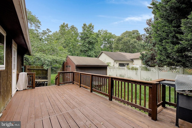 638 Los Alamos Ln, Lusby, MD 20657 - wooden deck with an outdoor structure