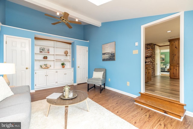 559 Maple Ave, Doylestown, PA 18901 - living area featuring wood finished floors and a ceiling fan