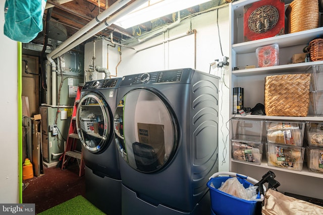 4130 Merrick St, Philadelphia, PA 19128 - laundry room featuring washing machine and clothes dryer and heating unit