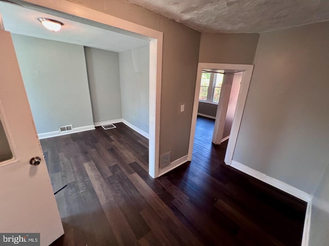 305 Delamore Pl, Wilmington, DE 19805 - empty room with dark wood-style floors