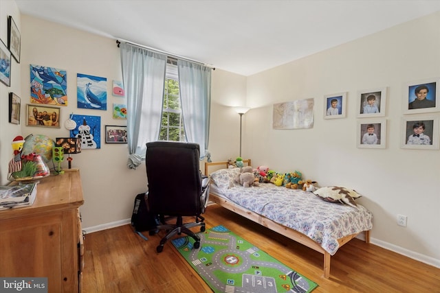 709 Parmentier Rd, Warminster, PA 18974 - bedroom featuring wood finished floors and an office area