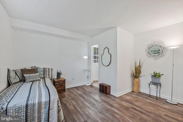349 Homeland Southway Unit 1A, Baltimore, MD 21212 - bedroom featuring wood finished floors and baseboards