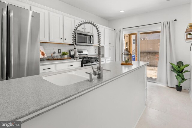 823 S Decker Ave, Baltimore, MD 21224