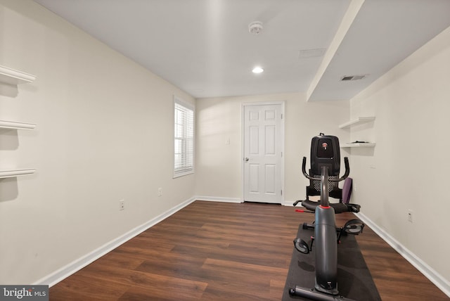 10207 Daylily Ct, Manassas, VA 20110 - exercise room featuring wood finished floors and recessed lighting