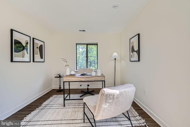 108 W Barre St Unit R 48, Baltimore, MD 21201 - office area with wood finished floors
