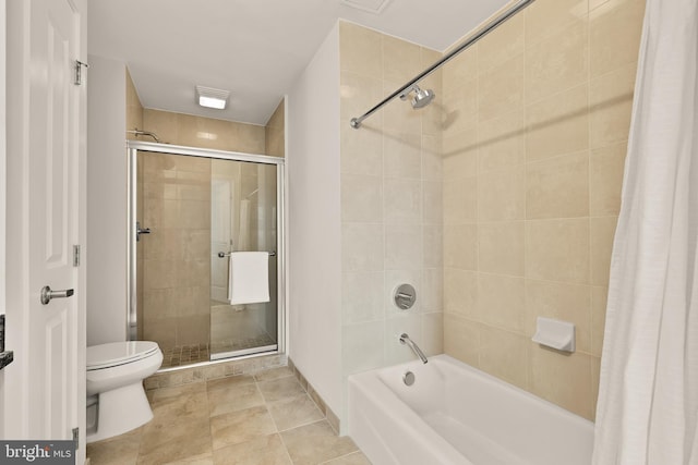 301 Massachusetts Ave NW Unit 1103, Washington, DC 20001 - full bathroom featuring toilet and shower / bathtub combination with curtain