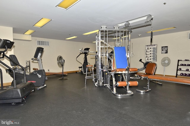 1200 Crystal Dr Unit 514, Arlington, VA 22202 - view of exercise room