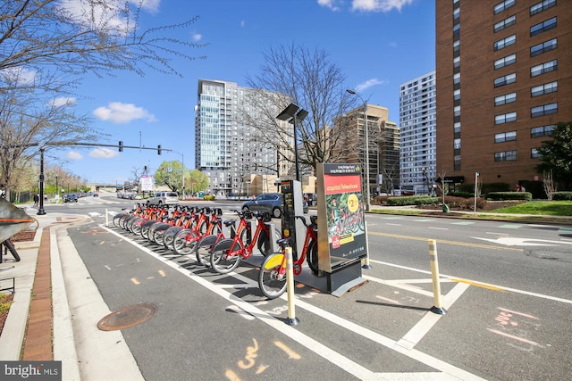 1200 Crystal Dr Unit 514, Arlington, VA 22202 - surrounding community featuring a view of city
