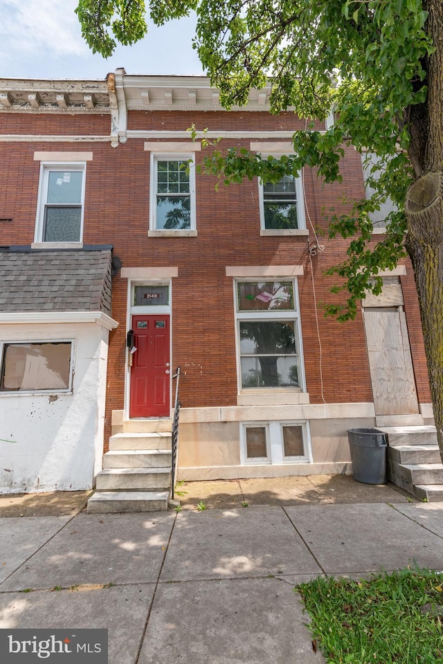2149 Harford Rd, Baltimore, MD 21218 - multi unit property with entry steps and brick siding